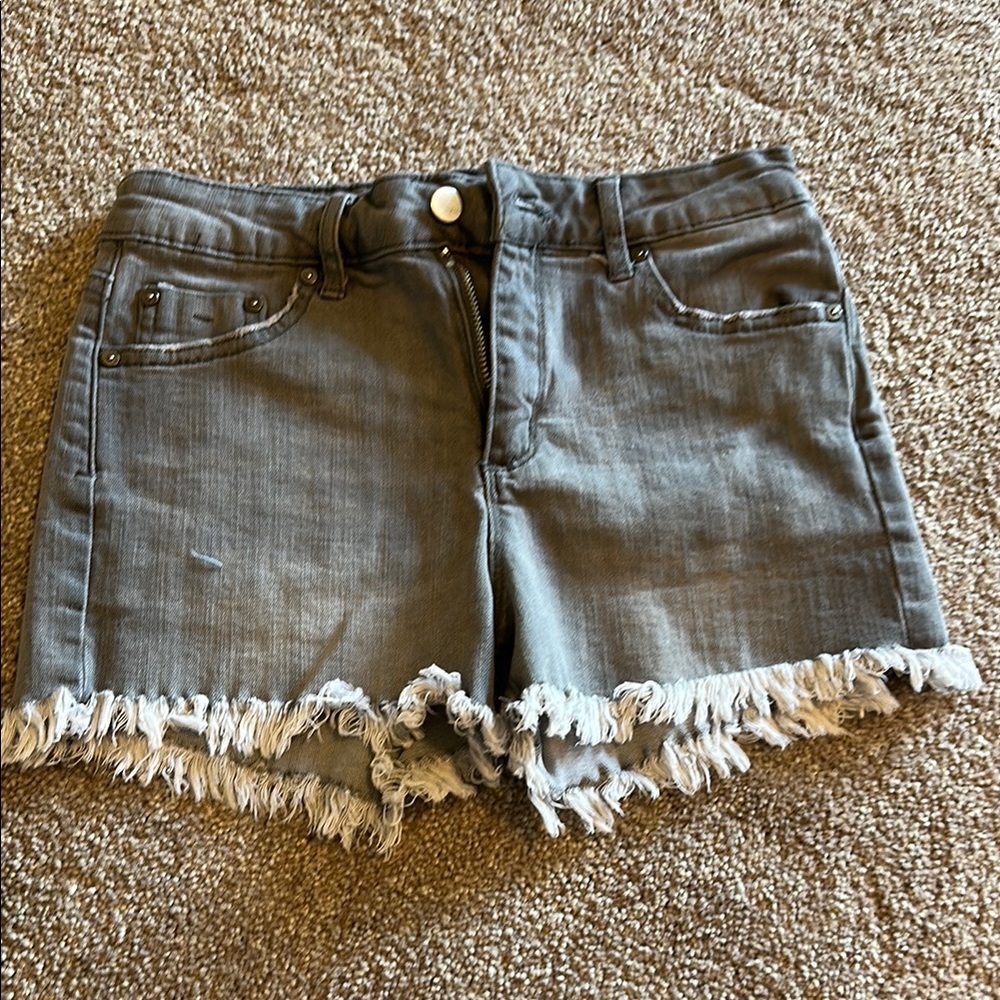 Girls gray denim tractr shorts